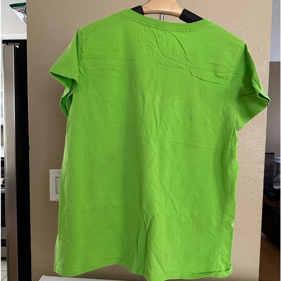 Womens Neon Green Flying Wicked Witch & Bats & T-Shirt - Picture 4 of 12